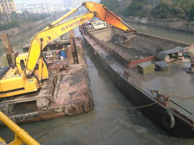 龙游河河道清淤